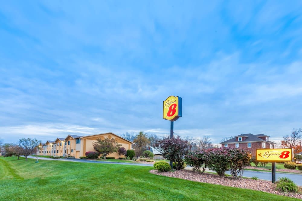 Super 8 by Wyndham Liverpool/Clay/Syracuse Area 1