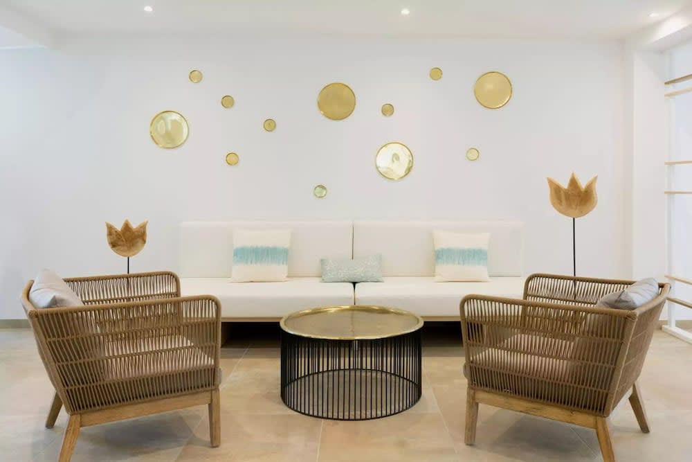 HSM Regana - Adults only 3