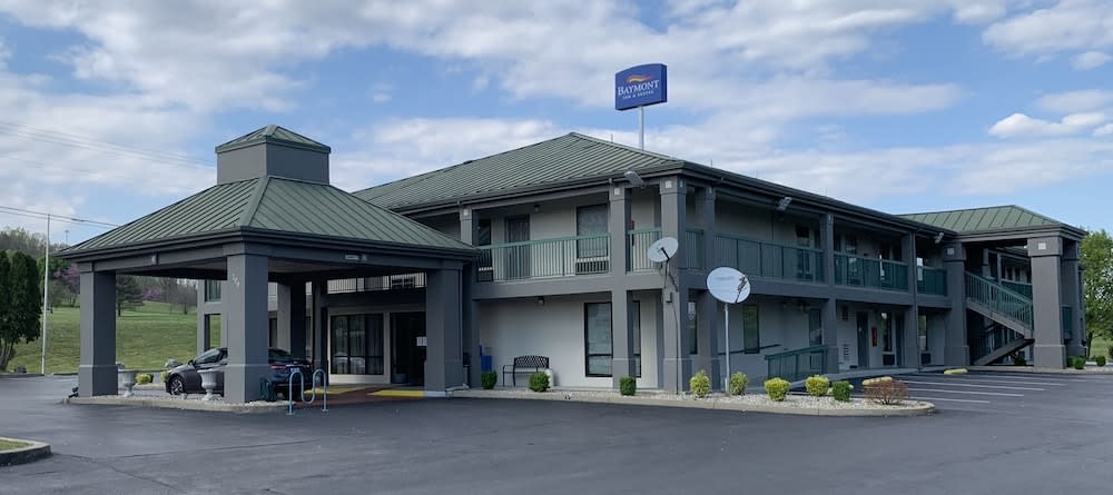 Baymont by Wyndham Cave City 1