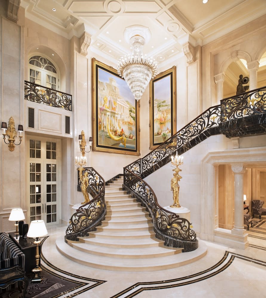 The Castle Hotel, a Luxury Collection Hotel, Dalian 2