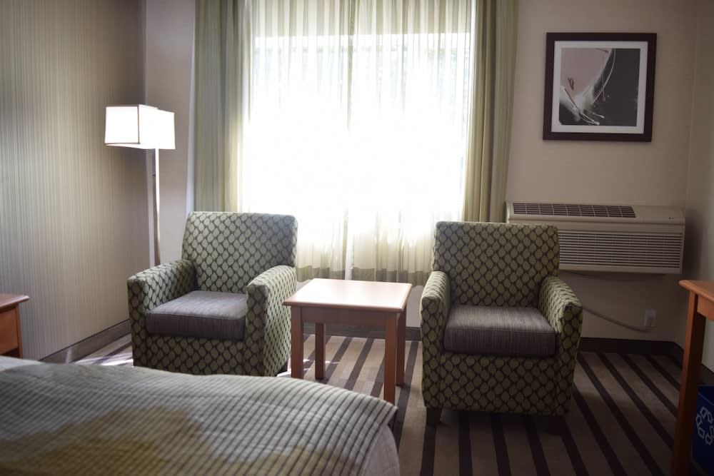 Best Western King George Inn & Suites 4