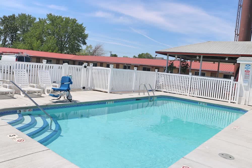 Woodland Inn 1