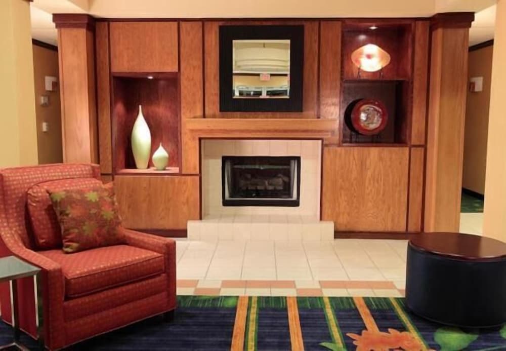 Fairfield Inn & Suites by Marriott Killeen 2