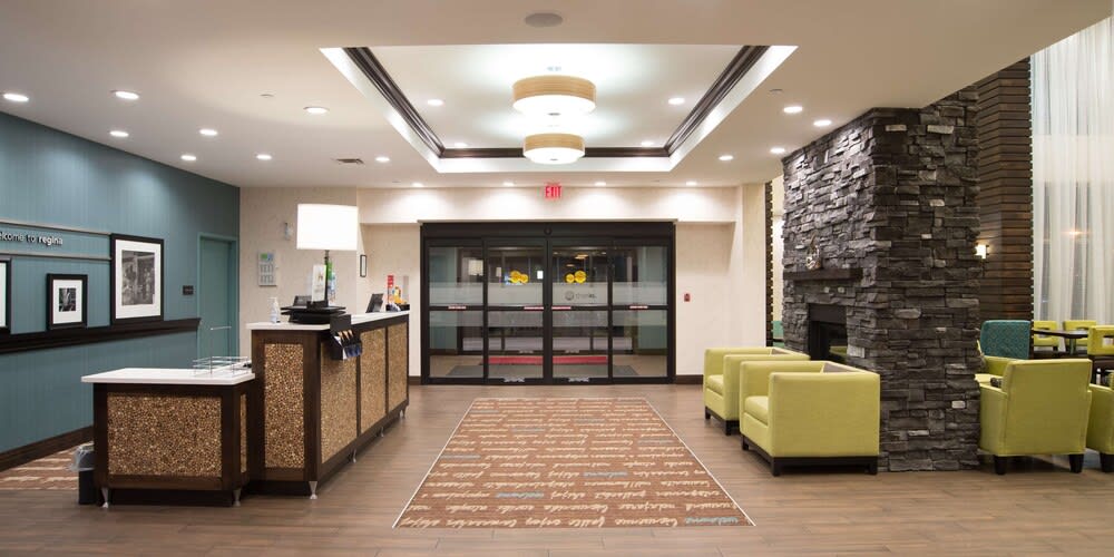 Hampton Inn & Suites by Hilton Regina East Gate 1