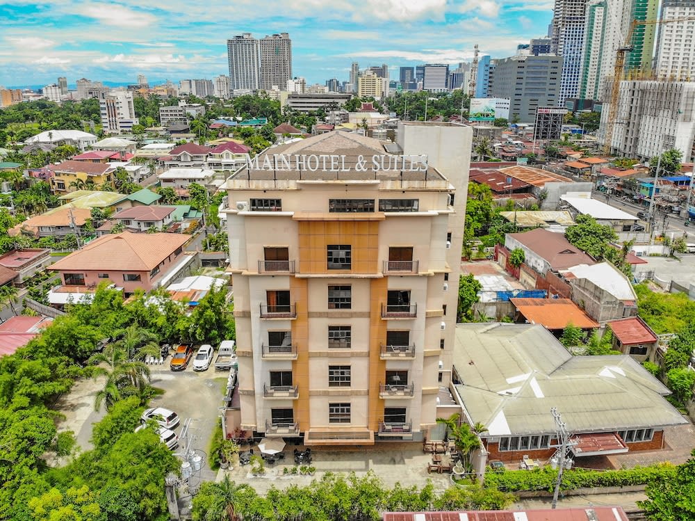 Main Hotel and Suites Cebu 1