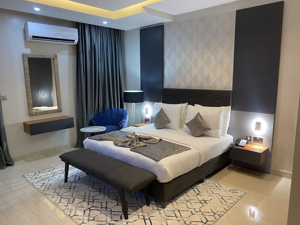 Wali's Suites 1