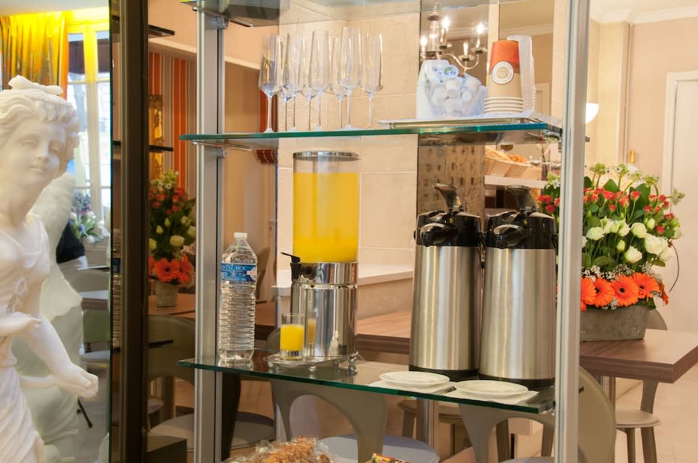 Hotel Eden Montmartre 4