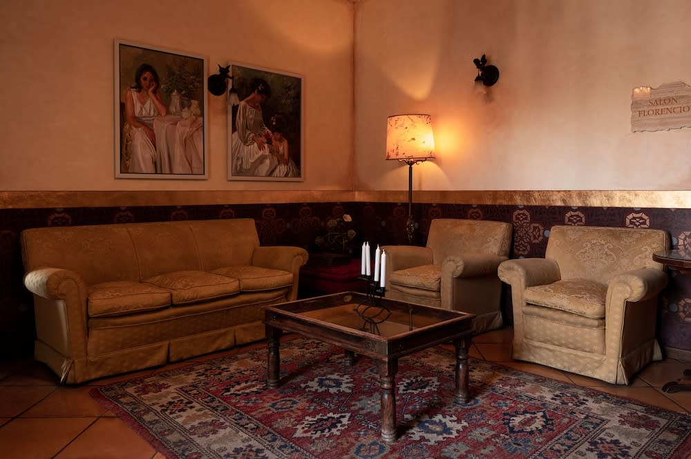 Jardin de la Abadia, Arroyo de la Encomienda 3