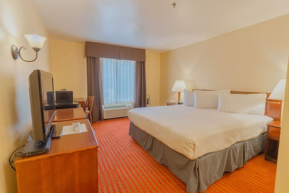 The Monarch Inn 1