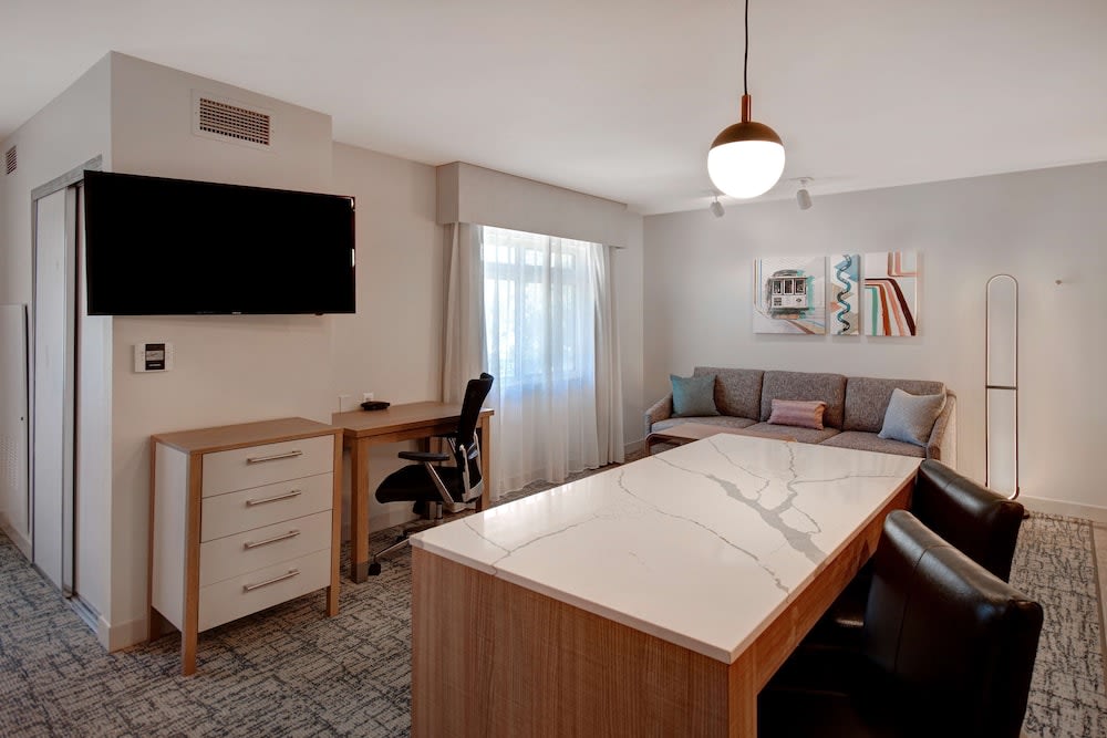 Homewood Suites by Hilton San Francisco Airport North 4