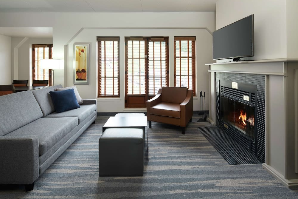 Homewood Suites by Hilton Mont-Tremblant Resort 5