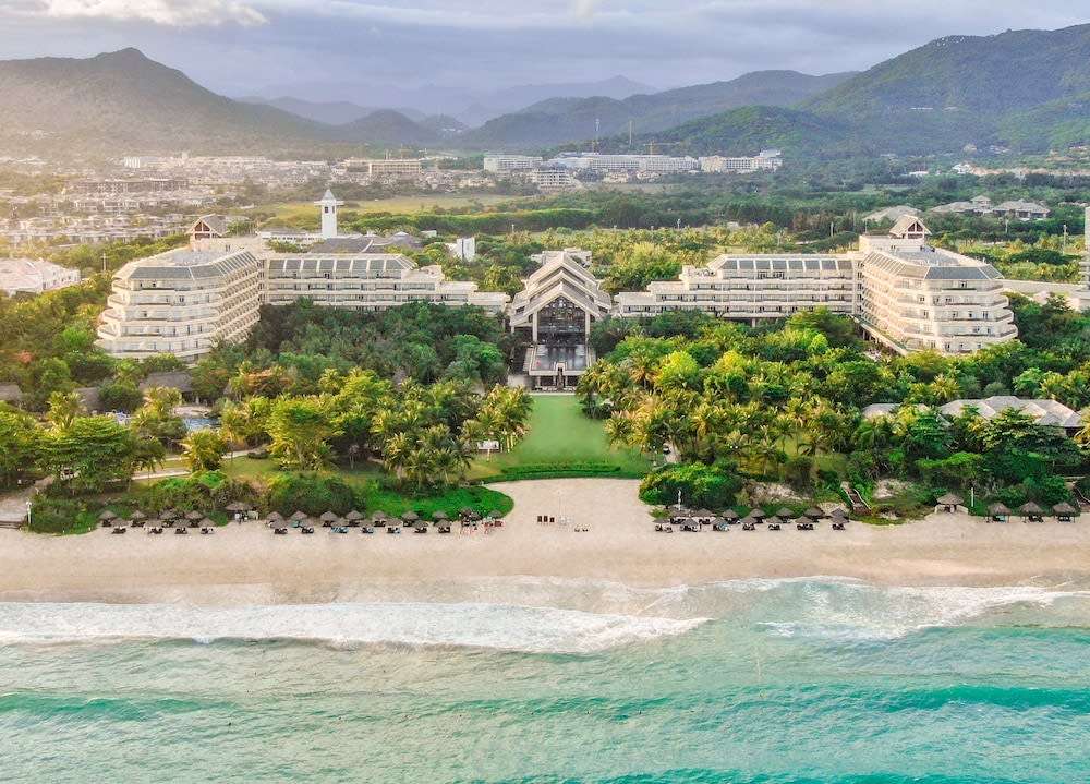 Sheraton Sanya Yalong Bay Resort 1