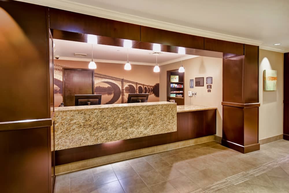 Staybridge Suites MIDDLETON/MADISON-WEST by IHG 2