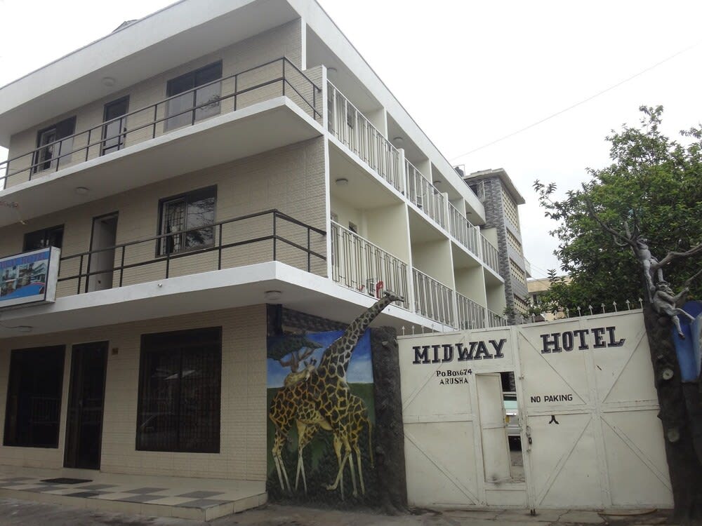 Midway Hotel 1