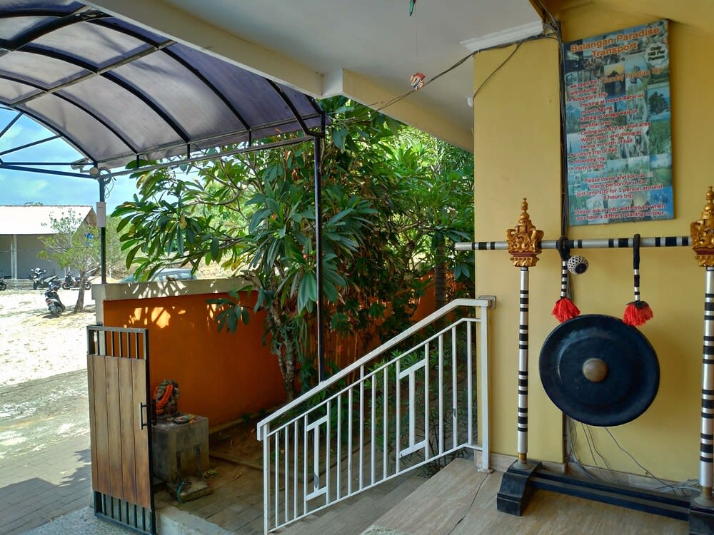 Balangan Paradise Hostel and Restaurant 2