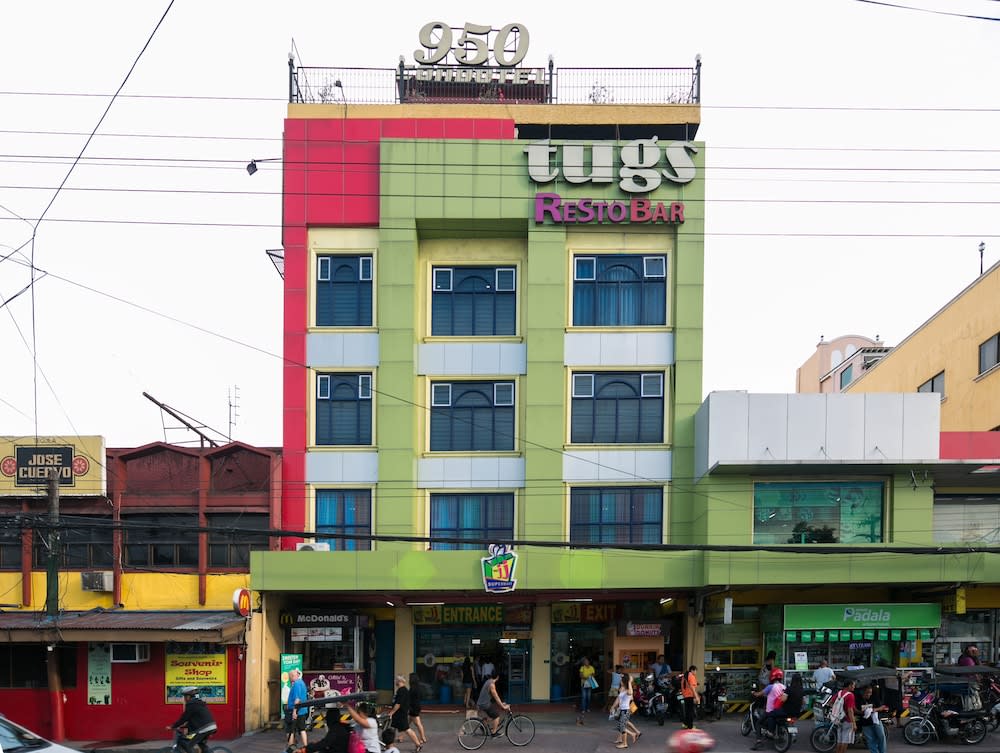 950 Condotel 1
