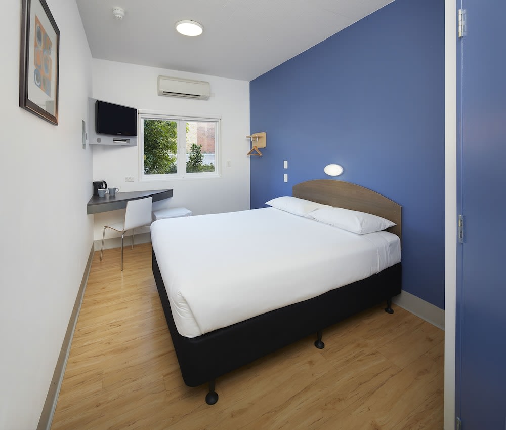 Ibis Budget Perth Airport, Perth Best deals