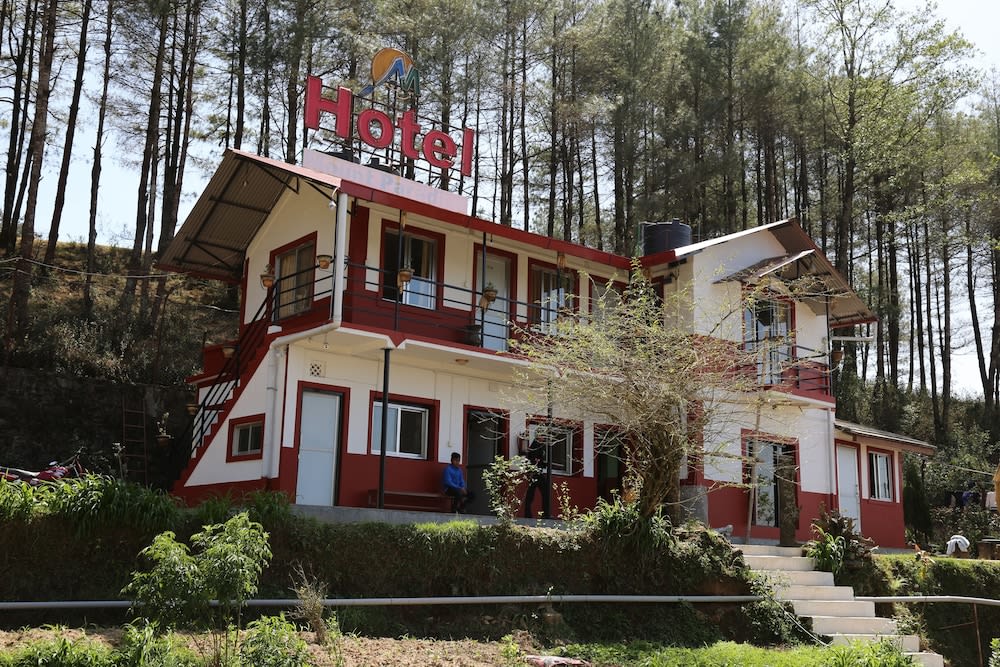 Hotel Mount Paradise 1