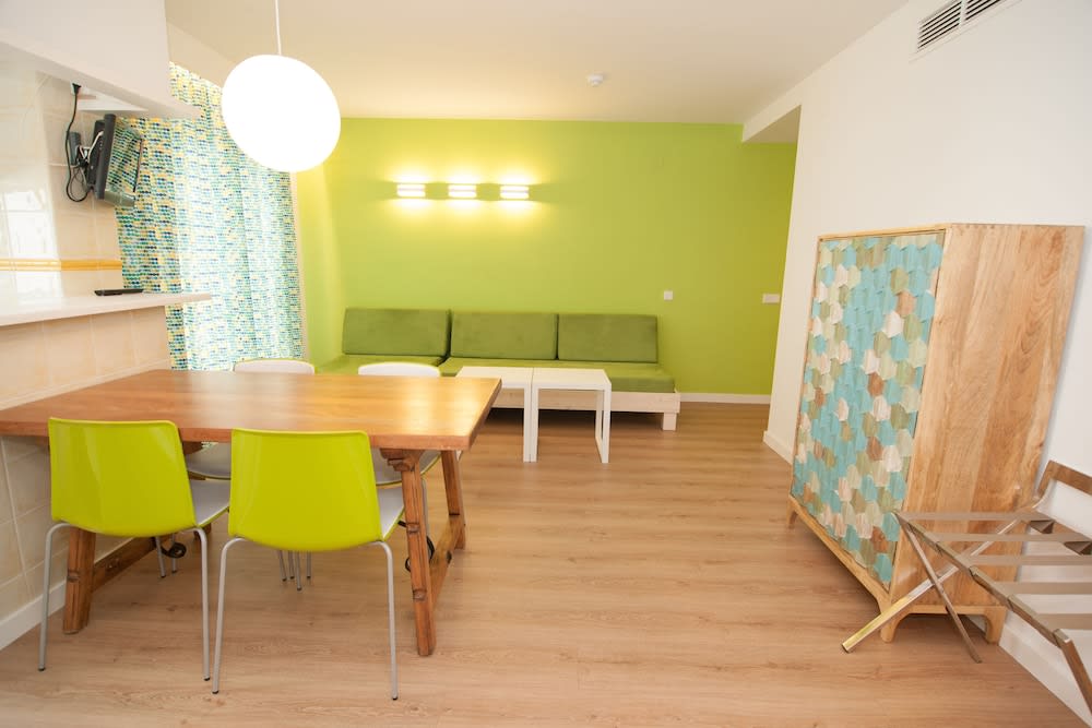 Apartamentos Boutique Poniente Playa 4