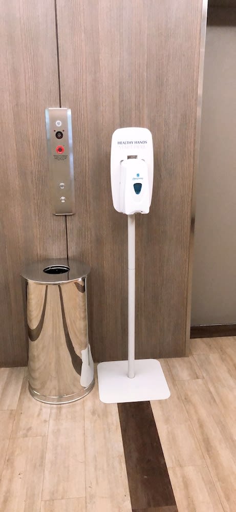 Best Western Premier Calgary Plaza Hotel & Conference Centre 2