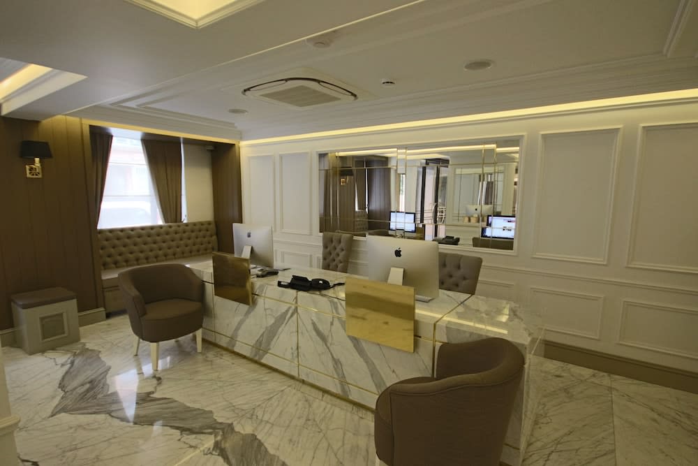 Mina Hotel - Special Category 2
