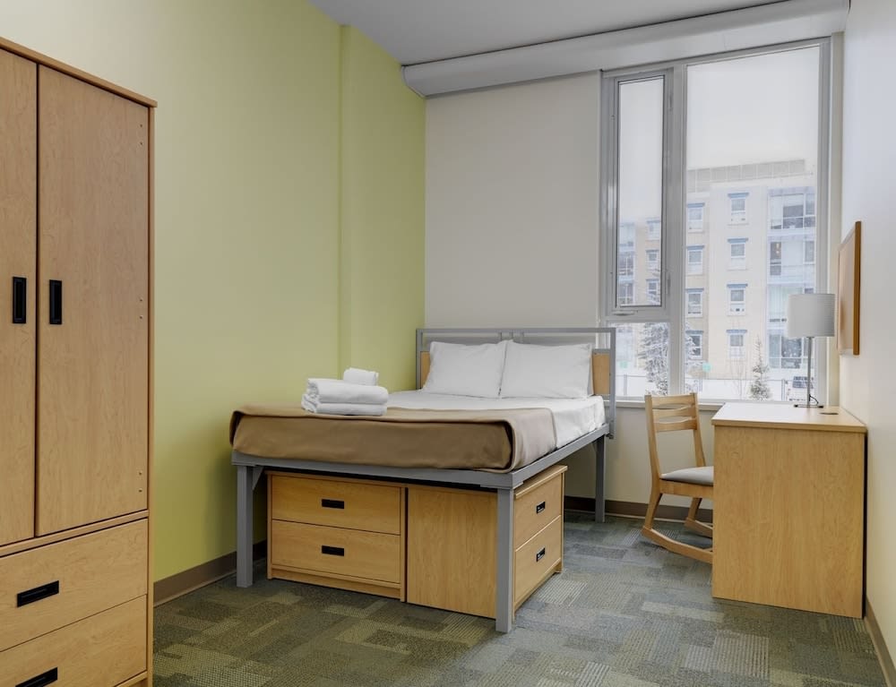 University of Calgary - Seasonal Residence 3