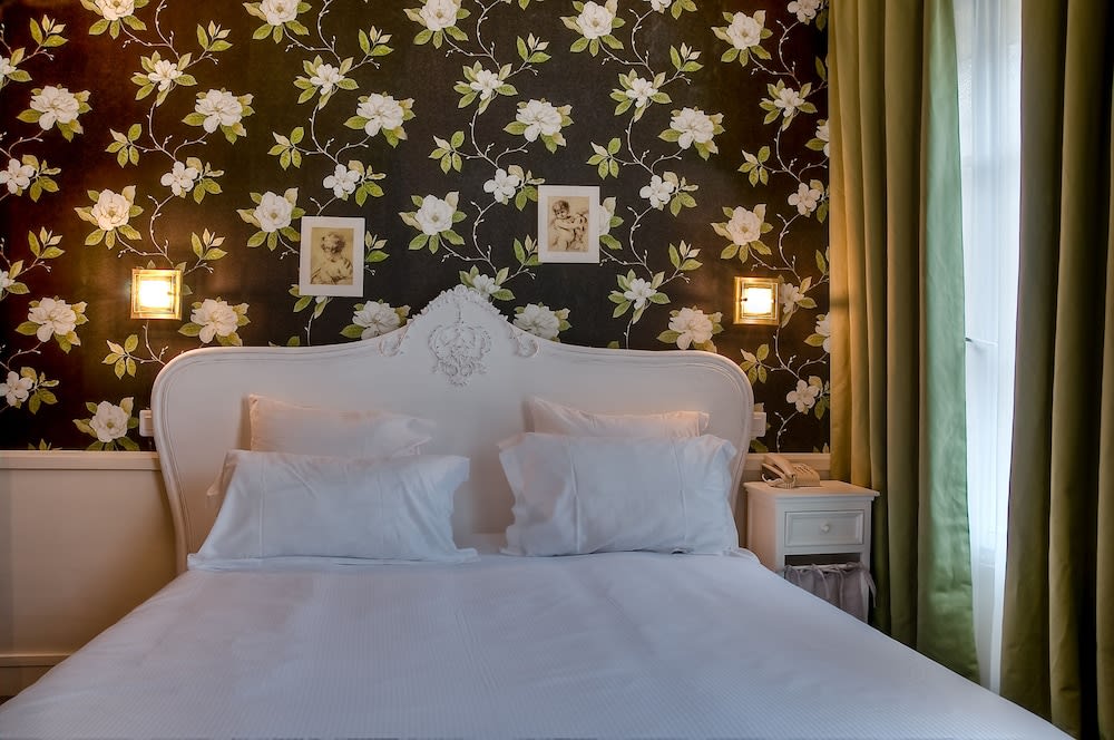 Hôtel de la Motte Picquet 5