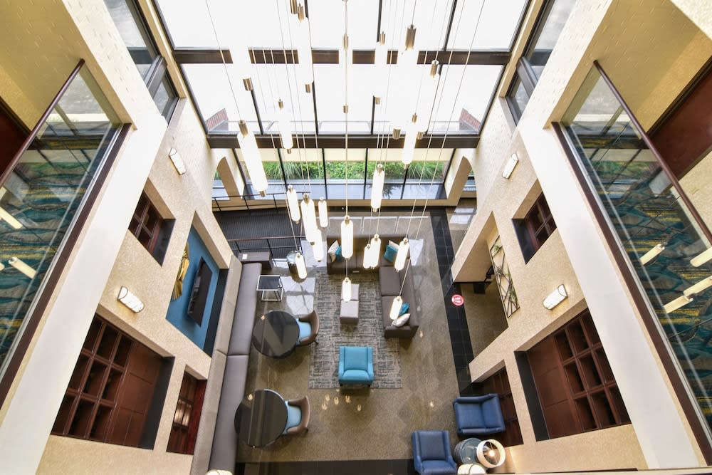Best Western Plus Indianapolis North at Pyramids 2