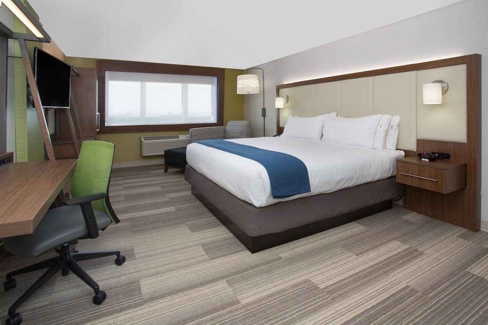 Holiday Inn Express & Suites AUSTIN NW - FOUR POINTS by IHG 2
