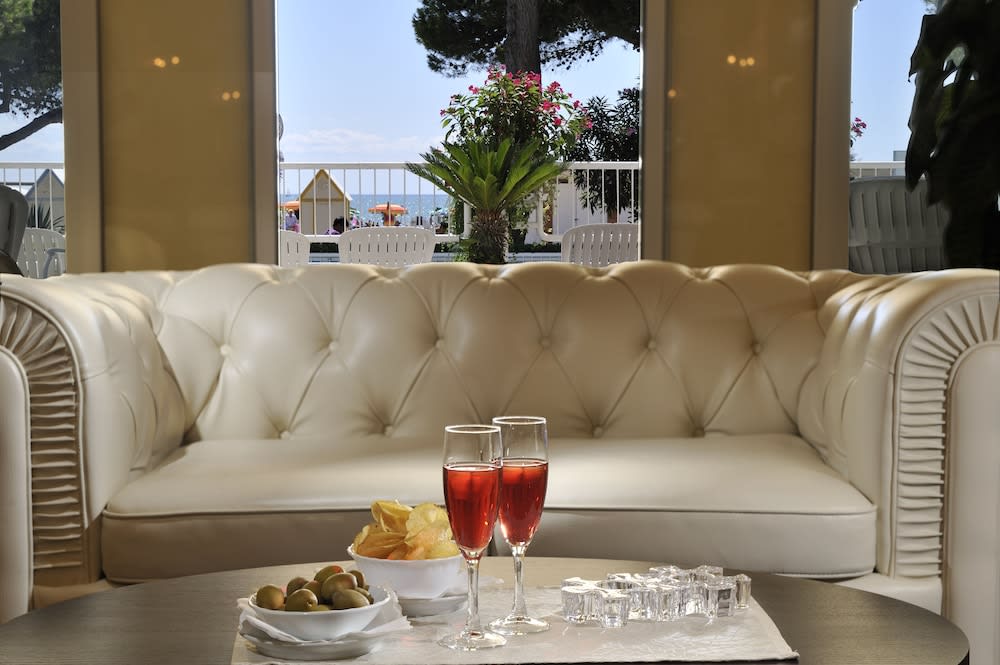 Grand Hotel Playa 2
