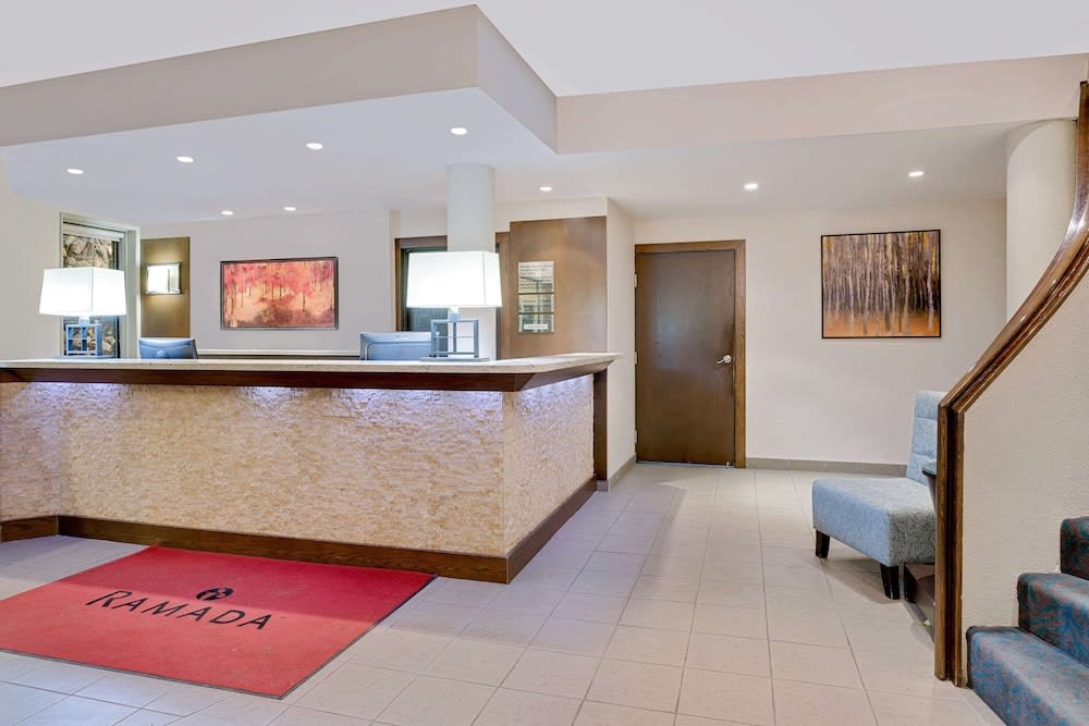Ramada by Wyndham Kamloops 2