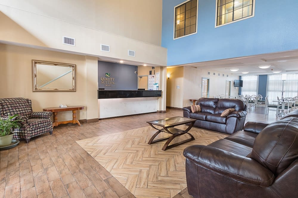 Quality Suites Temple I-35 2