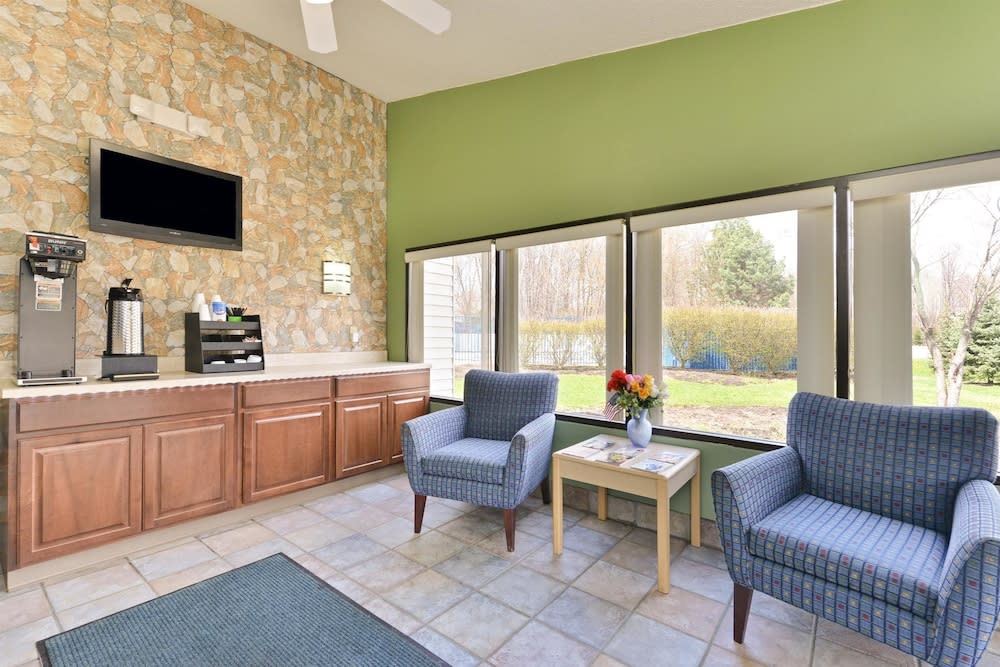 Mentor Home Inn 2