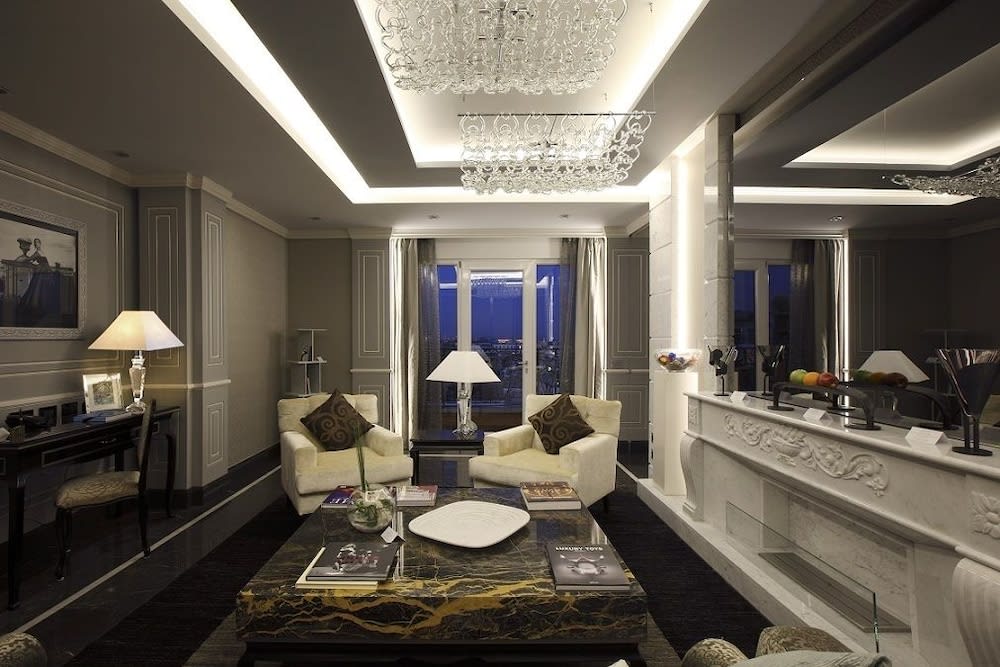 Imperial Suite 2