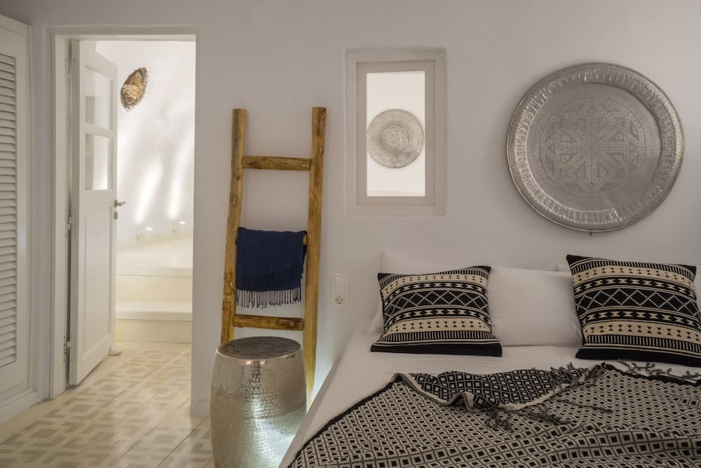 Gaia Suites 2