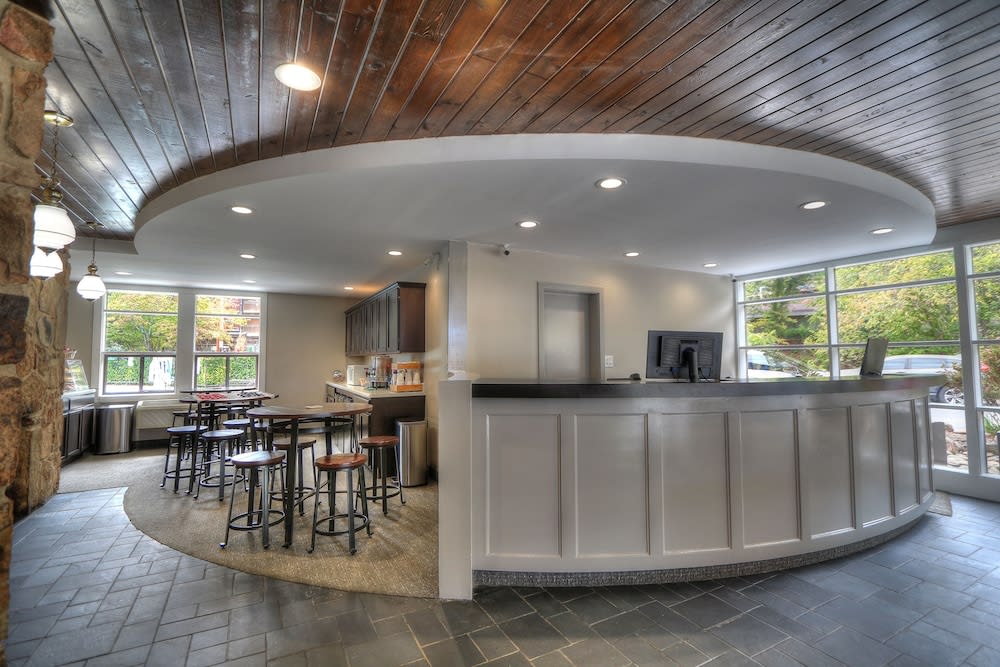 River Edge Inn 2