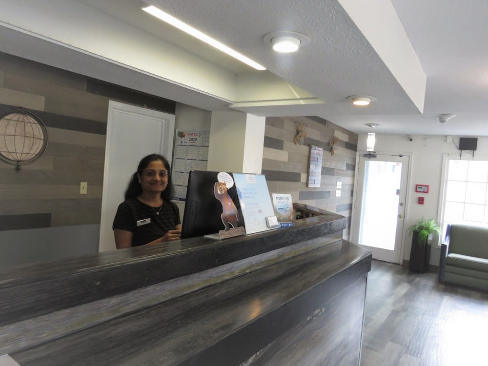 Travelodge by Wyndham Walterboro 2