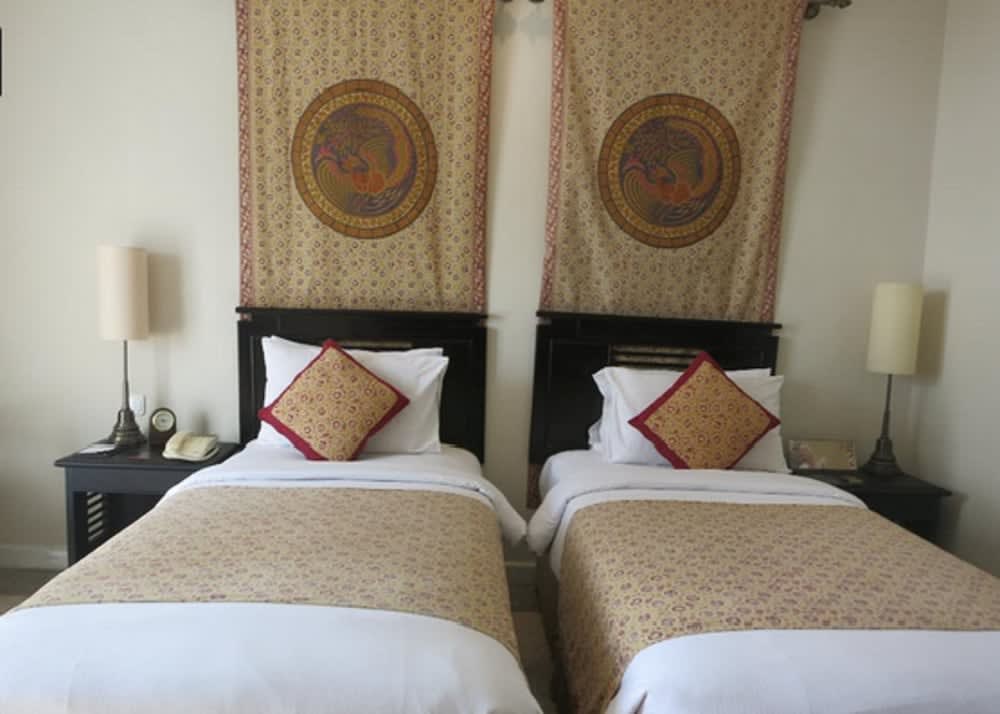 The Phoenix Hotel Yogyakarta - Handwritten Collection 2