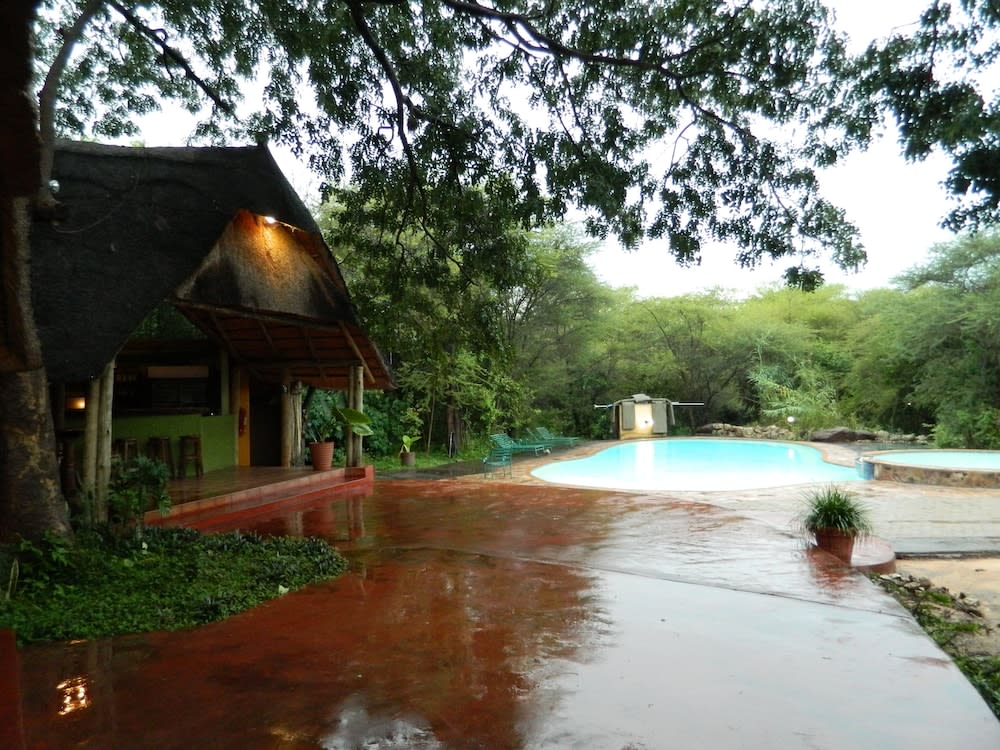 Kwalape Safari Lodge 1