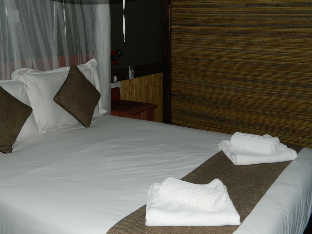 Kwalape Safari Lodge 2
