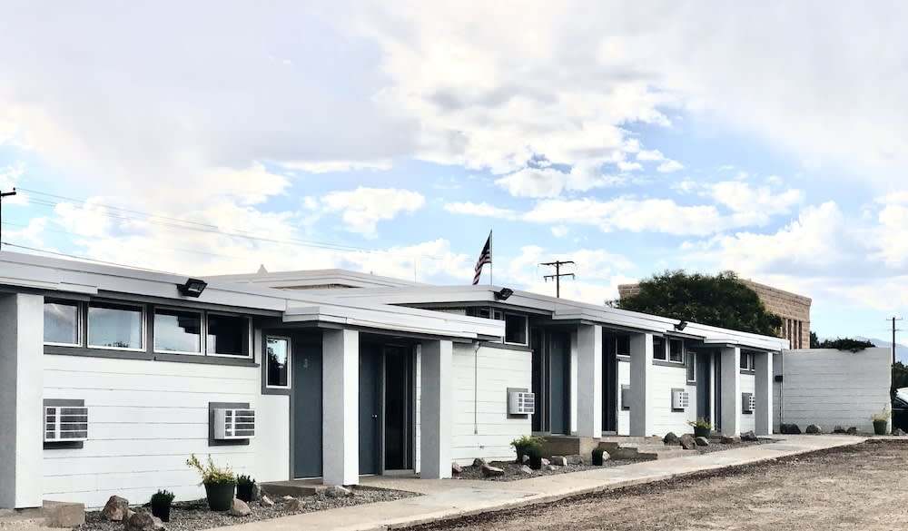 Blue Sage Inn & Suites 1