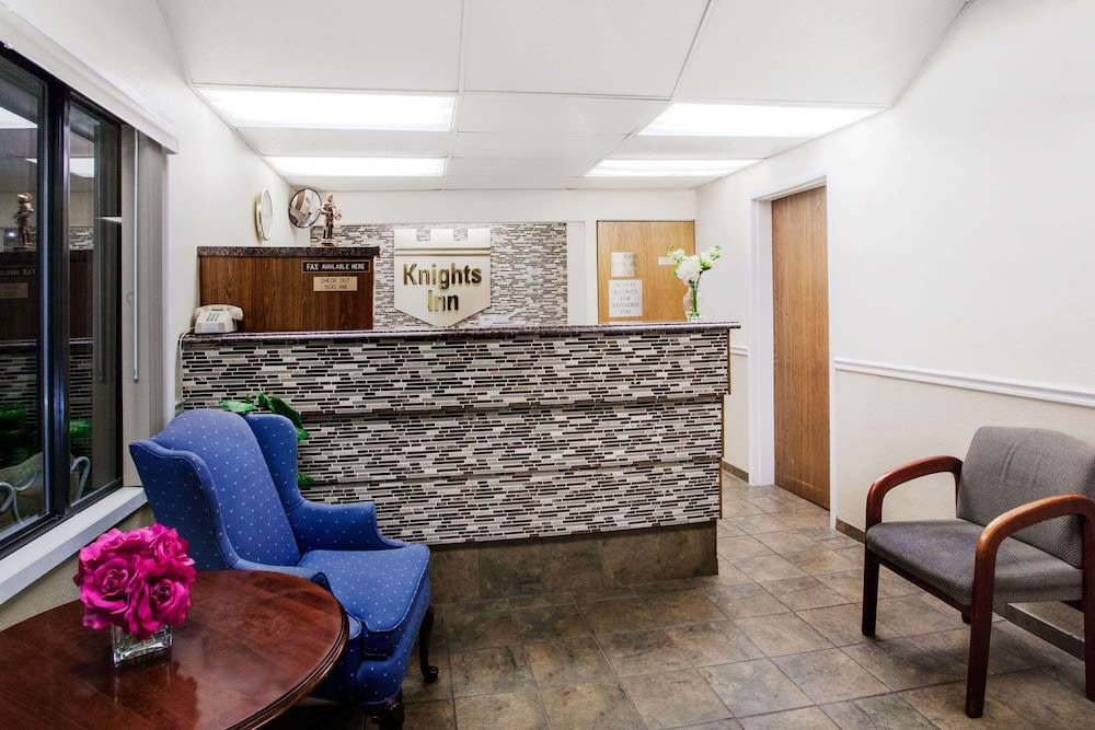 Knights Inn Pittston 2