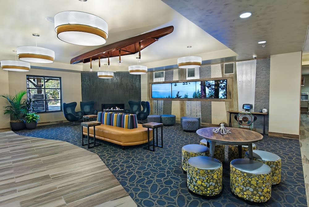 Oxford Suites Bellingham 2