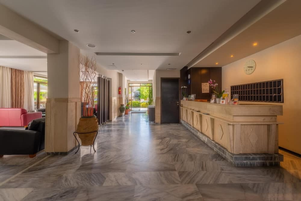 Dimitris Paritsa Hotel 3