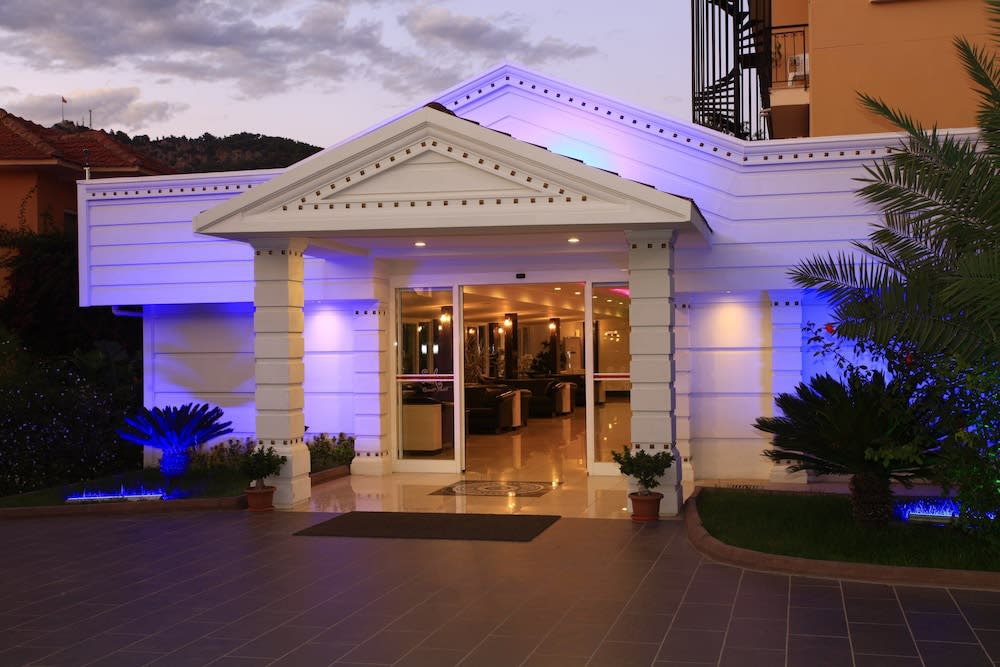 MIR'AMOR GARDEN Resort Hotel-ALL INCLUSIVE 4