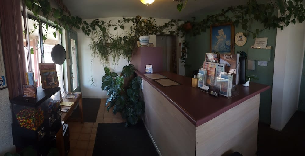 Cortez Cozy Inn 2