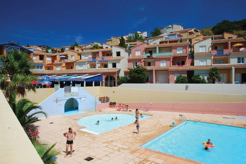 Lagrange Grand Bleu Vacances – Résidence Le Village des Aloès 1