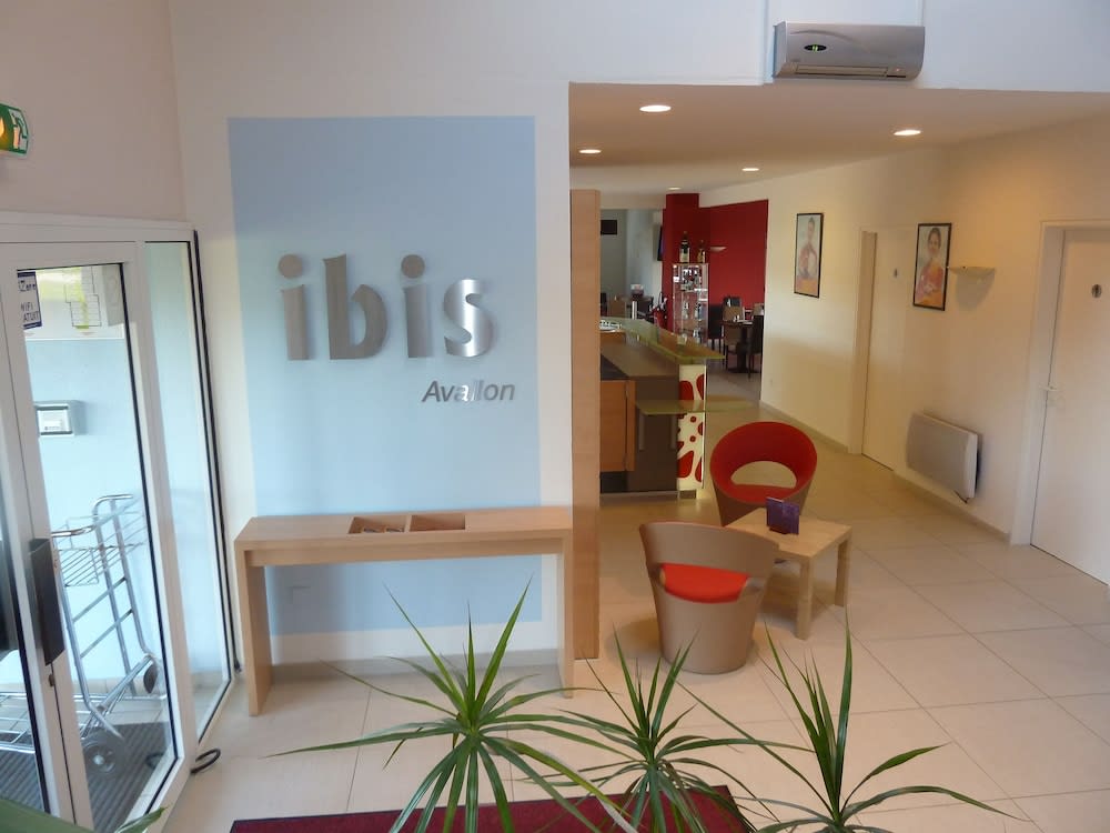 ibis Avallon 2