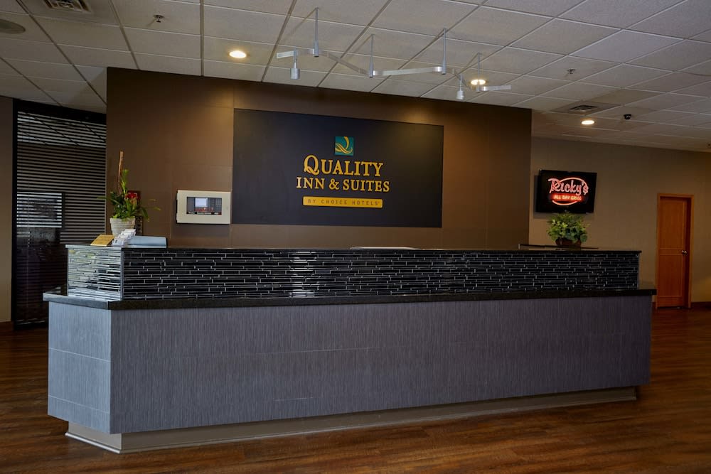 Quality Inn & Suites 2