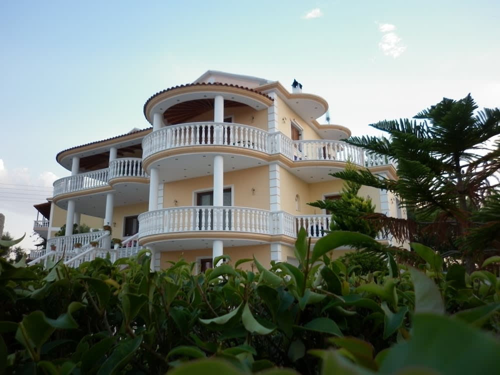 Zante View Studios & Villas 2